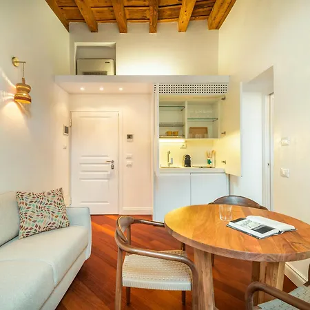 Zattere Lofts R&r شقة