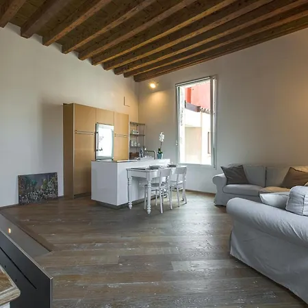 Zattere Lofts R&r *
